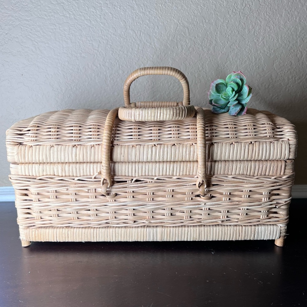 Vintage Wicker / Rattan Woven Picnic Basket w Handles, Needlework Storage, Craft